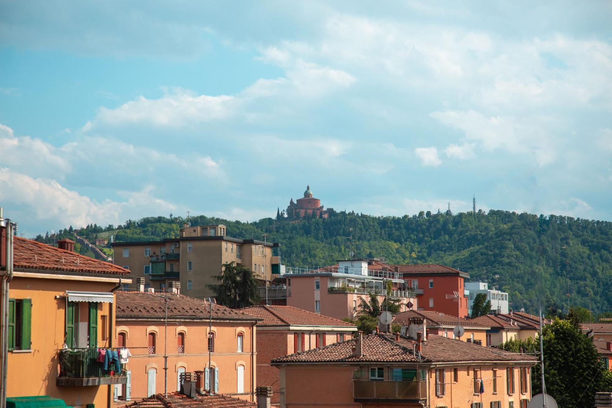 Appartamento Accogliente Con Vista San Luca ボローニャ エクステリア 写真